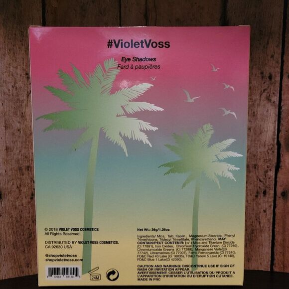 Violet Voss Flamingo‎ Palette - Picture 3 of 3